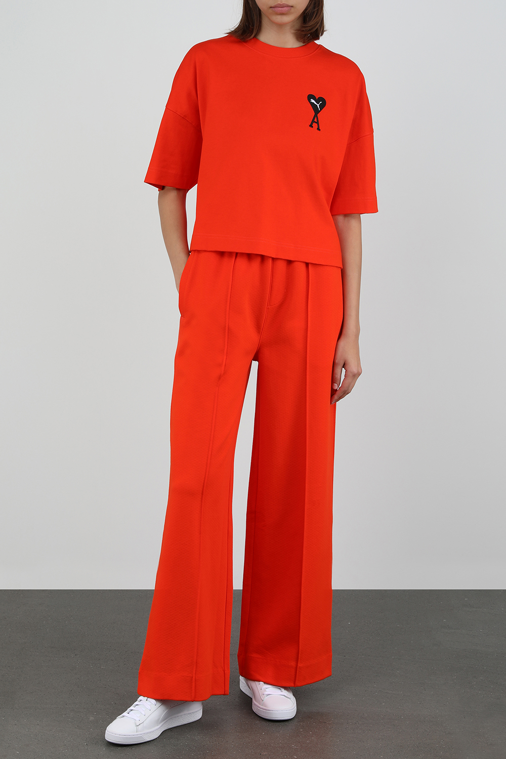 פומה X אמי הודי חולצת טי אדומה